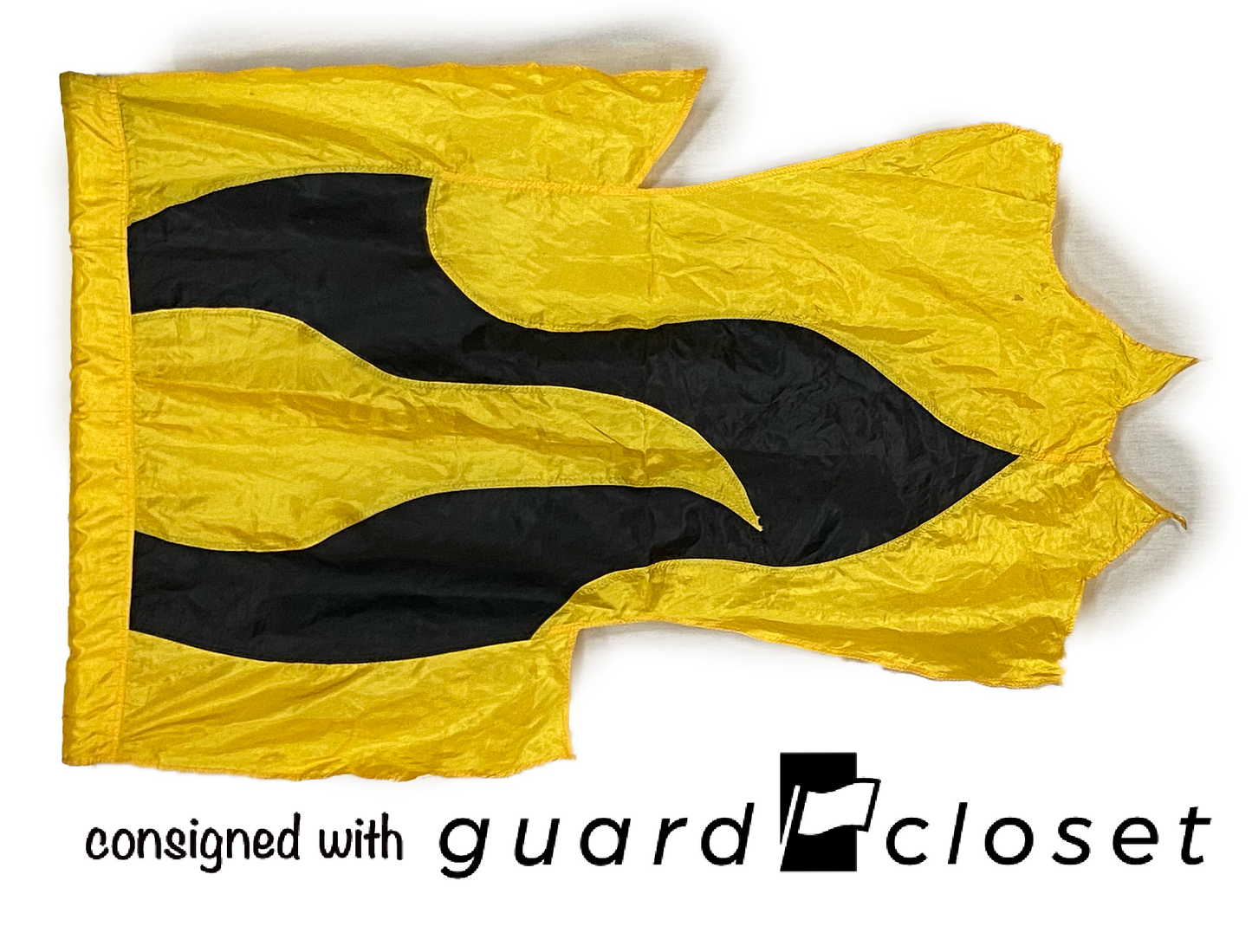 6 black gold flags by Band Shoppe