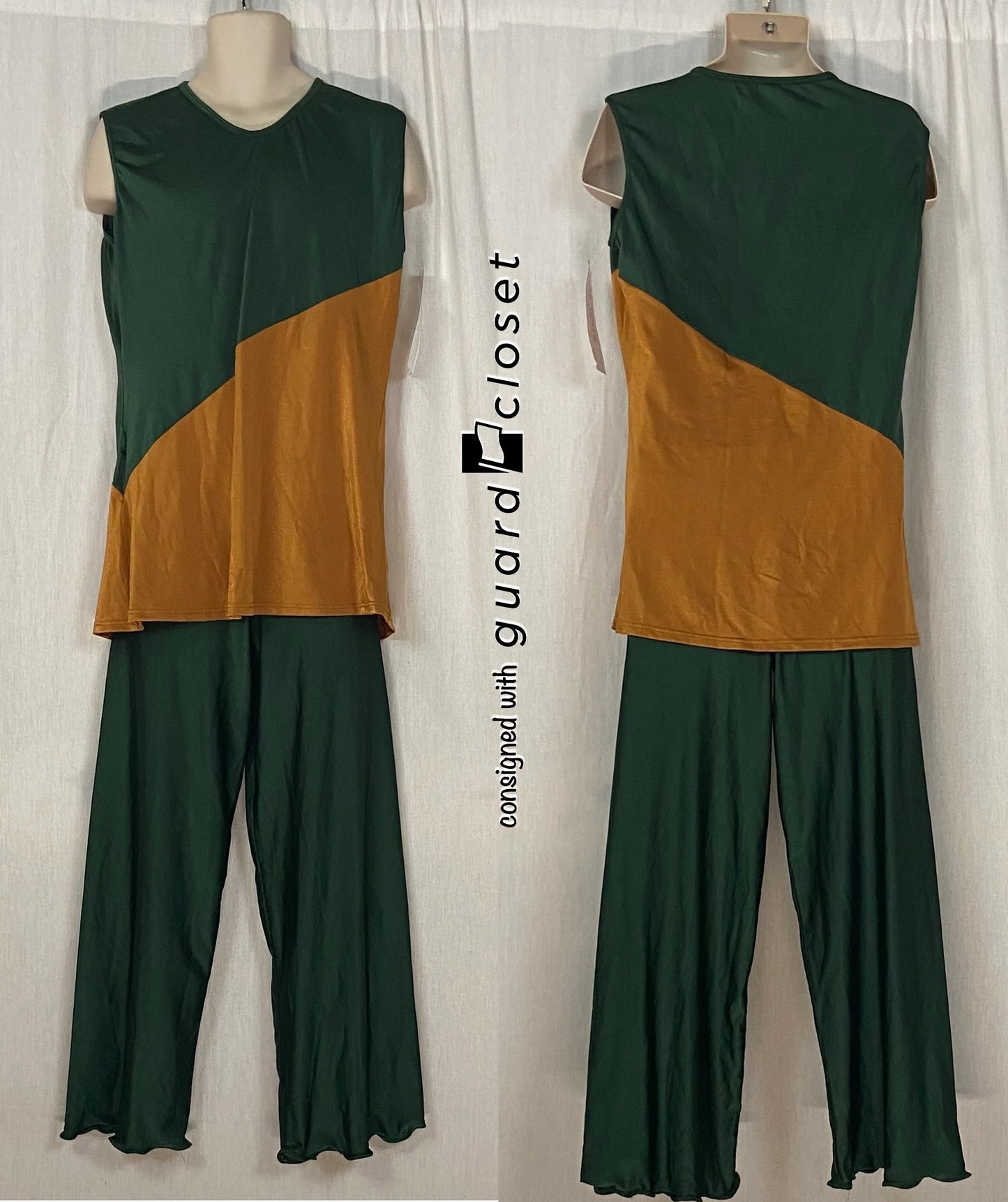 24 total green tan sleeveless tunics + male tops pants Baltogs
