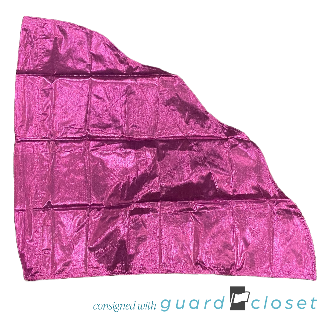 39 solid pink fuchsia angled flags by Style Plus