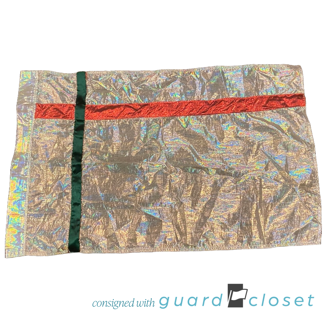 6 silver green red Christmas gift flags