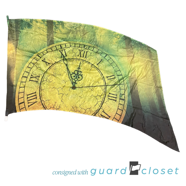 25 Shades of Green Clock Time Flags