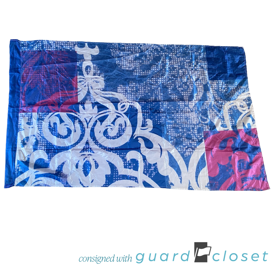 Blue Pink White Abstract Royalty Crown Flags | Kazara | Set of 10