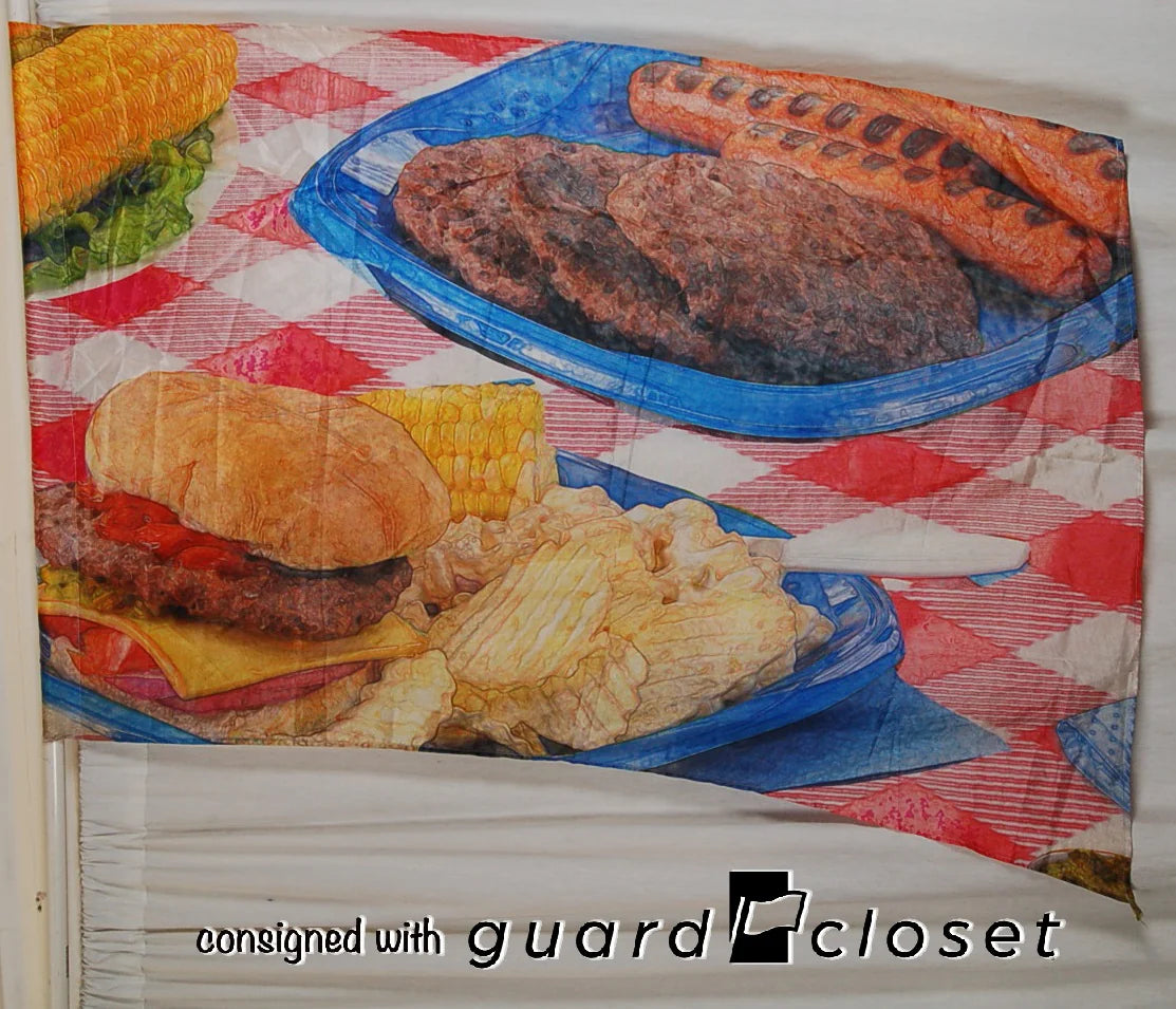 13 varied picnic food Flags