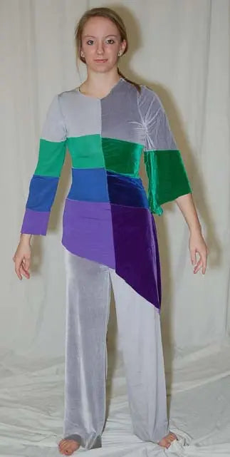 13 Pants + 14 Tunics,- Blue/green/purple/gray