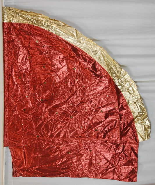 15 Red Gold Flags