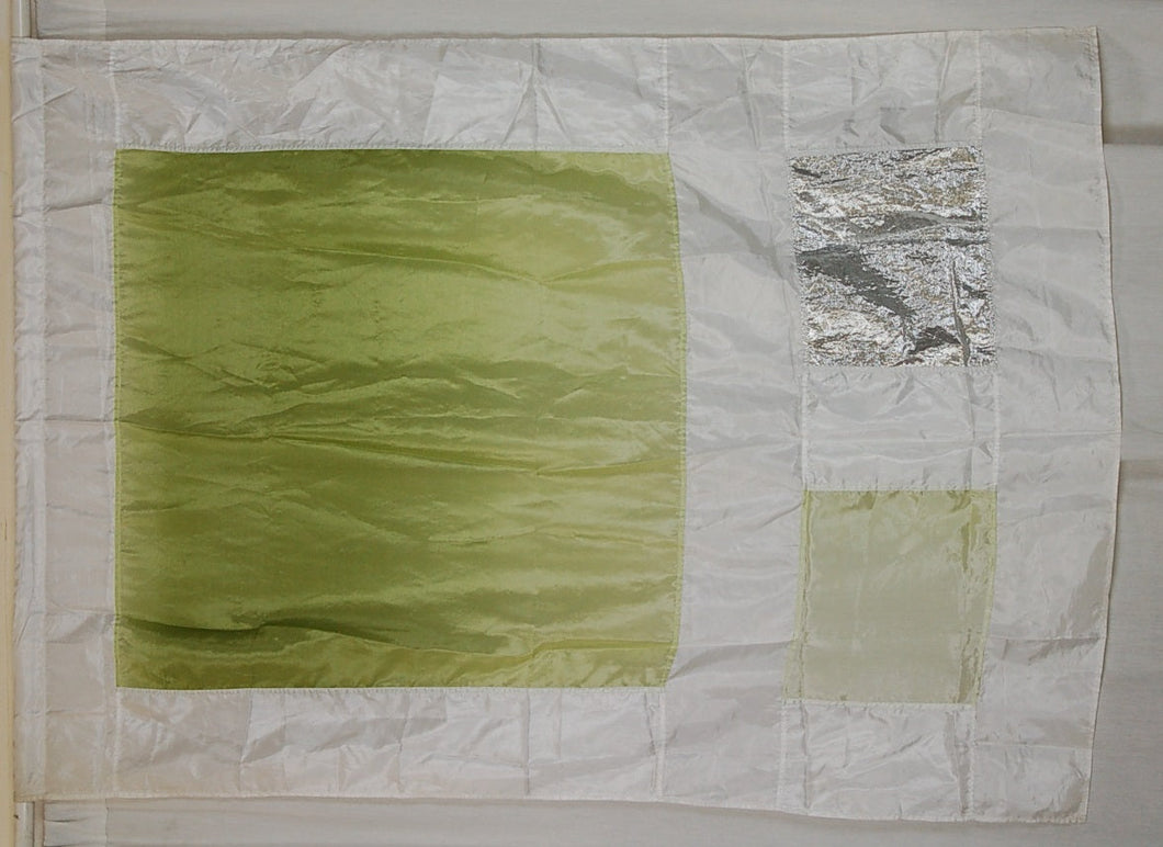 7 Green/white Block Flags