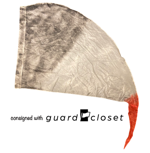 14 smoky gray red flags guardcloset