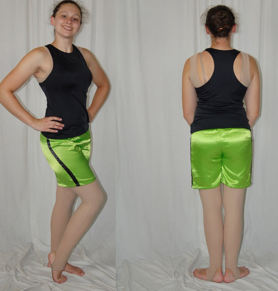14 Green Shorts + 14 Black Tops