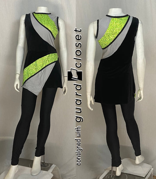 26 green black gray "Changes" sleeveless tunics + 26 black high waisted leggings A Wish Come True