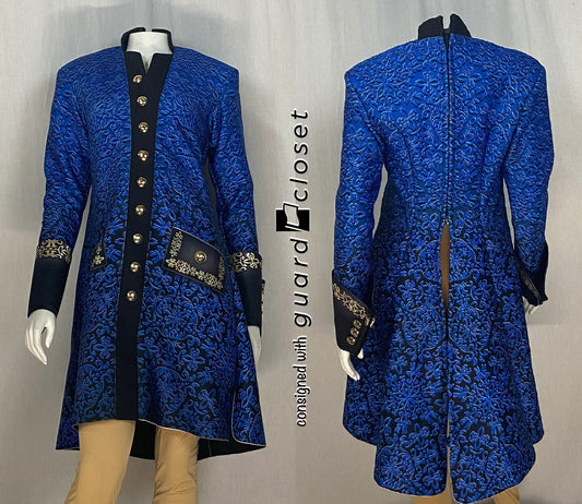 87 blue gold filigree jackets + 89 pairs black gold gauntlets FJM