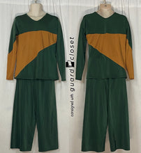 Load image into Gallery viewer, 24 total green tan sleeveless tunics + male tops pants Baltogs

