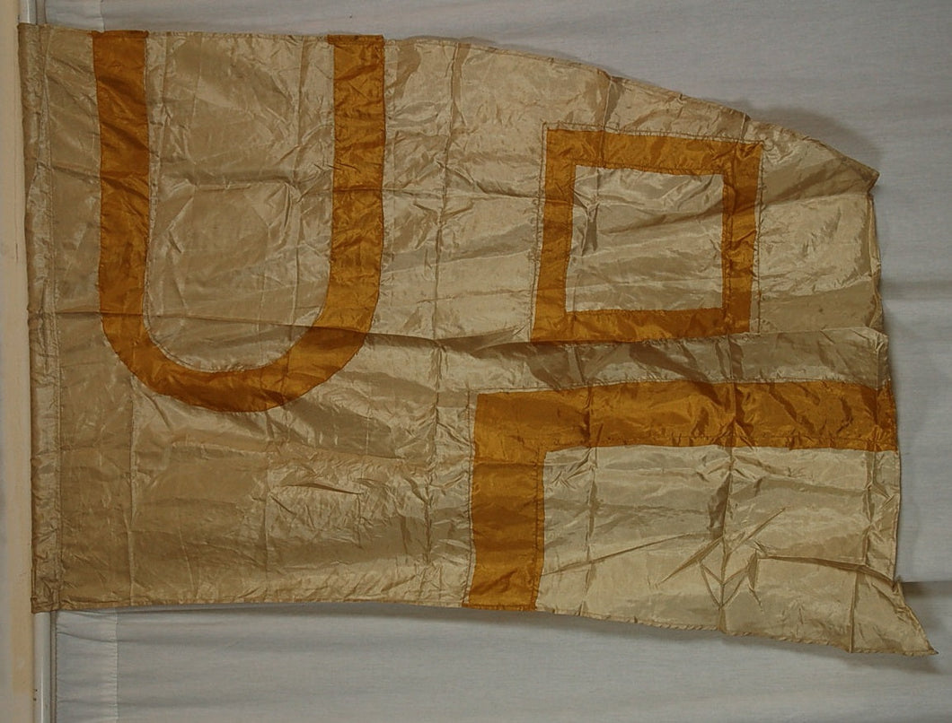 6 Neutral Geometric Flags