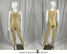 Load image into Gallery viewer, 15 beige gold neutral long sleeve tops and pants
