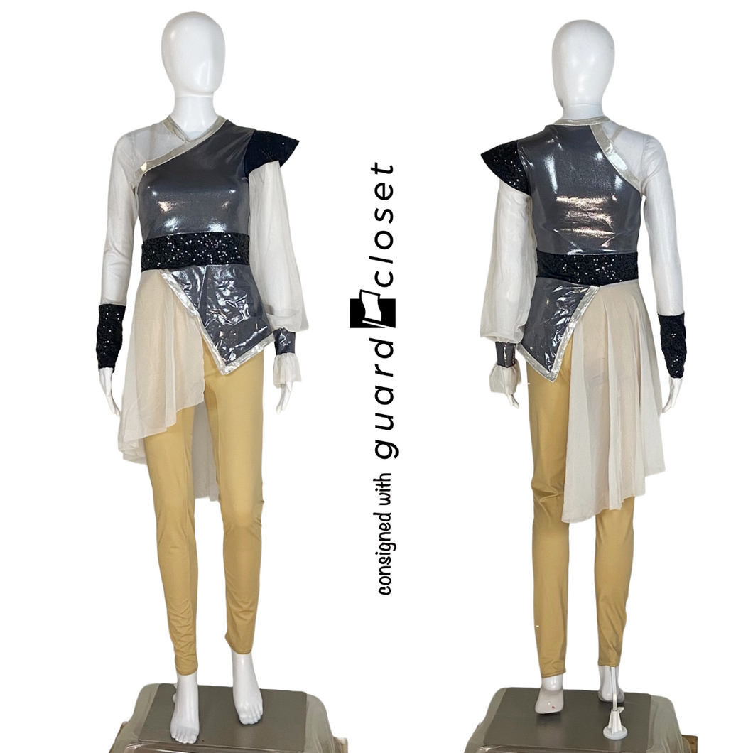 13 White Black Silver Long Sleeve Tops 4016472 by Band Shoppe