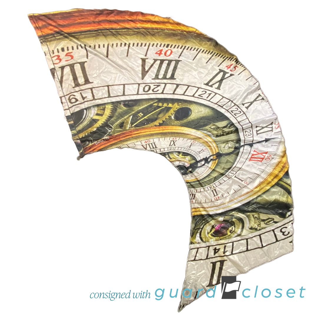 11 Neutral Tone Clock Time Swing Flags
