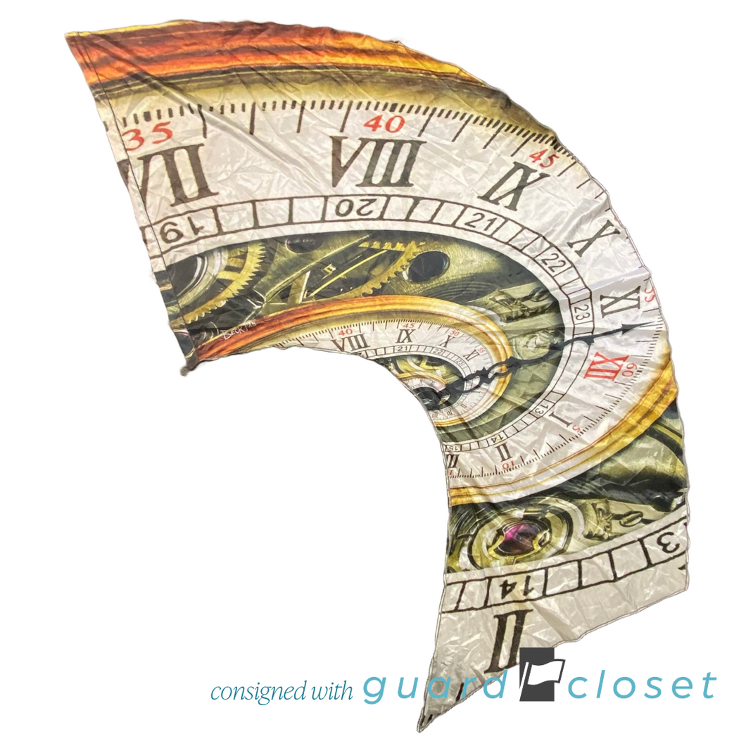 11 Neutral Tone Clock Time Swing Flags