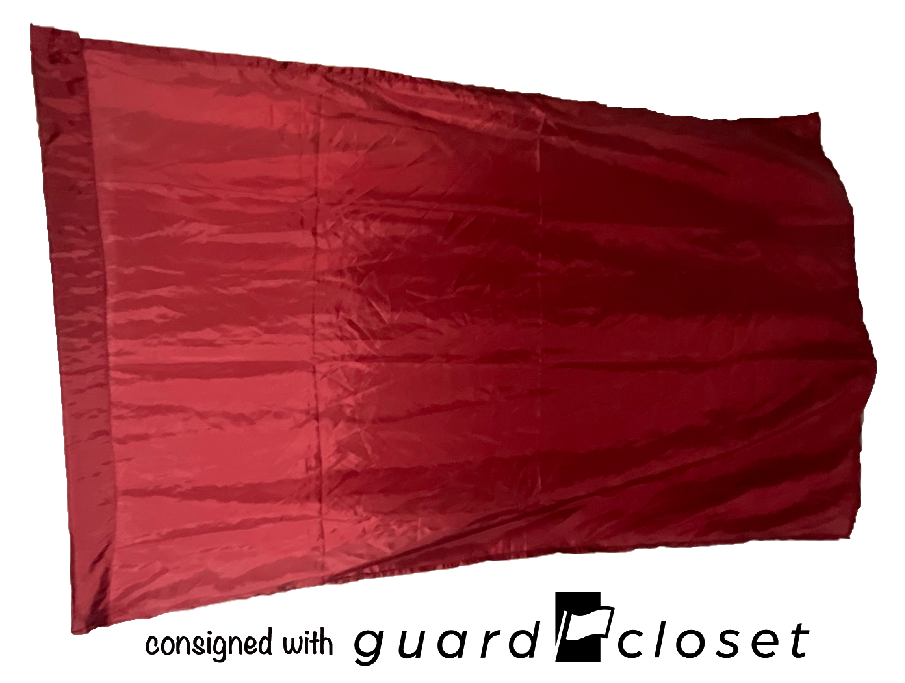 5 solid dark red flags