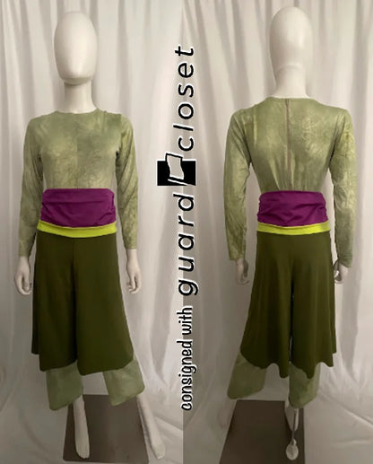 15 purple green dresses+ 15 short sleeve green unitards