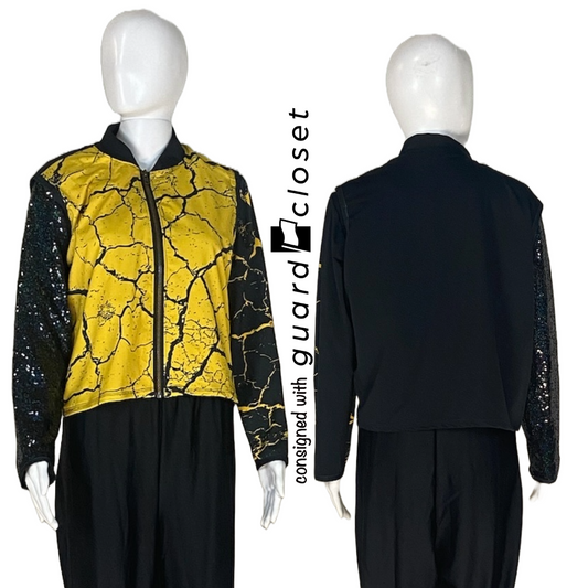 35 Multicolor Black Uniforms in Varied Styles by Skinz