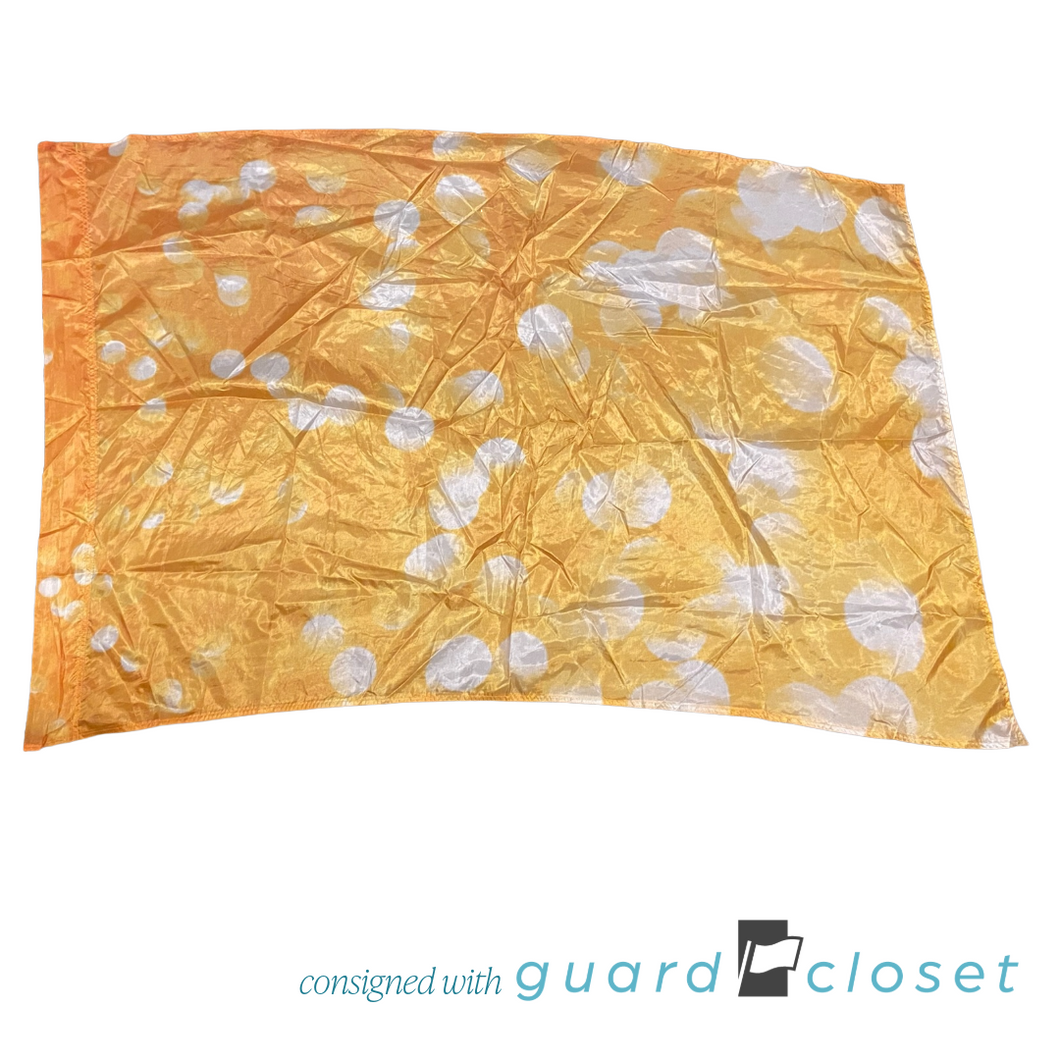 10 Yellow Gold Bubble Muted Lights Flags