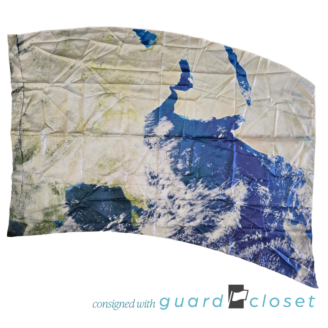 14 White Blue Green Abstract Flags