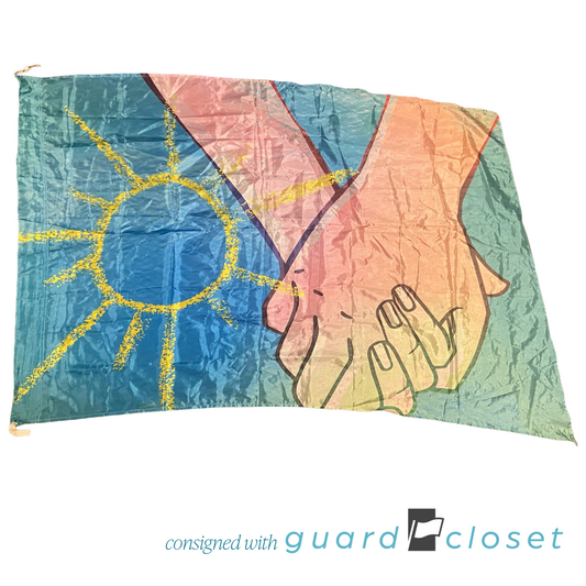12 Children Holding Hands Flags