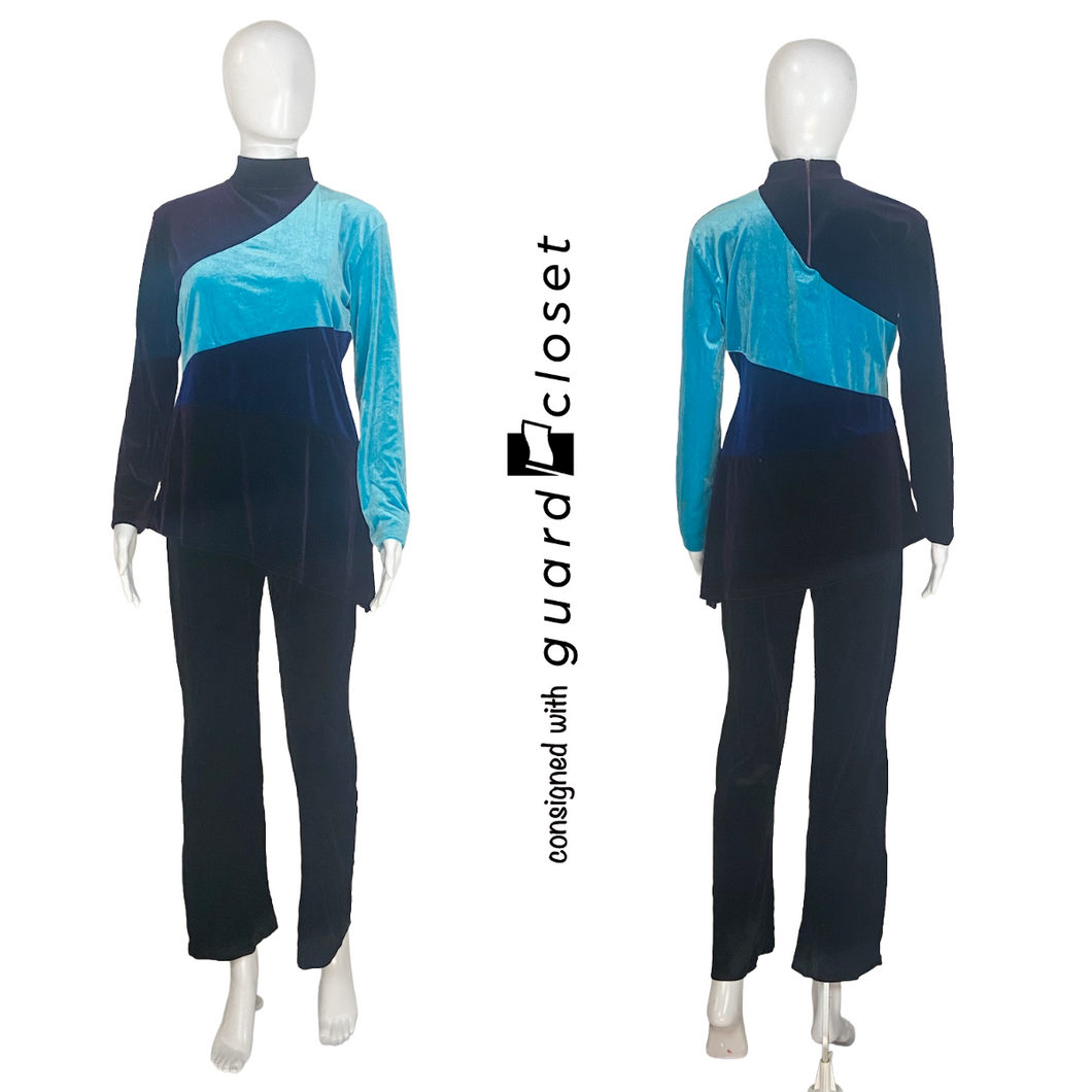 12 Purple Blue Aqua Long Sleeve Tops and Black Pants by Baltogs