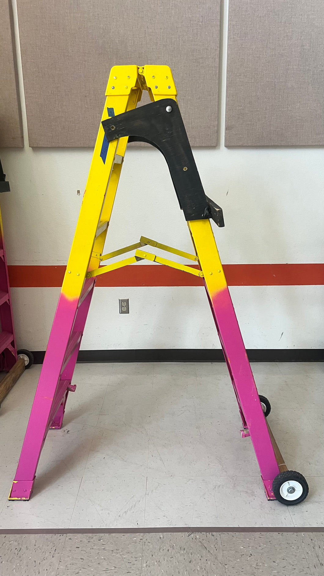 9 Pink Yellow Step Ladders