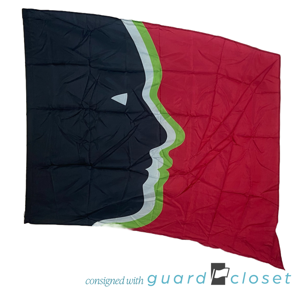 12 Black Red Green Face Silhouette Flags