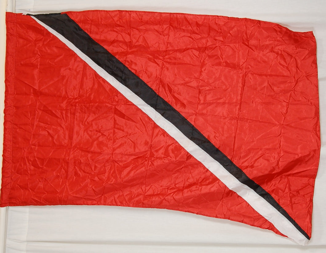 10 Red/black Flags guardcloset