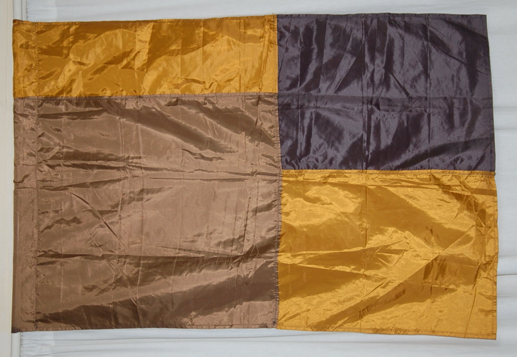 13 Black/brown/topaz Flags guardcloset