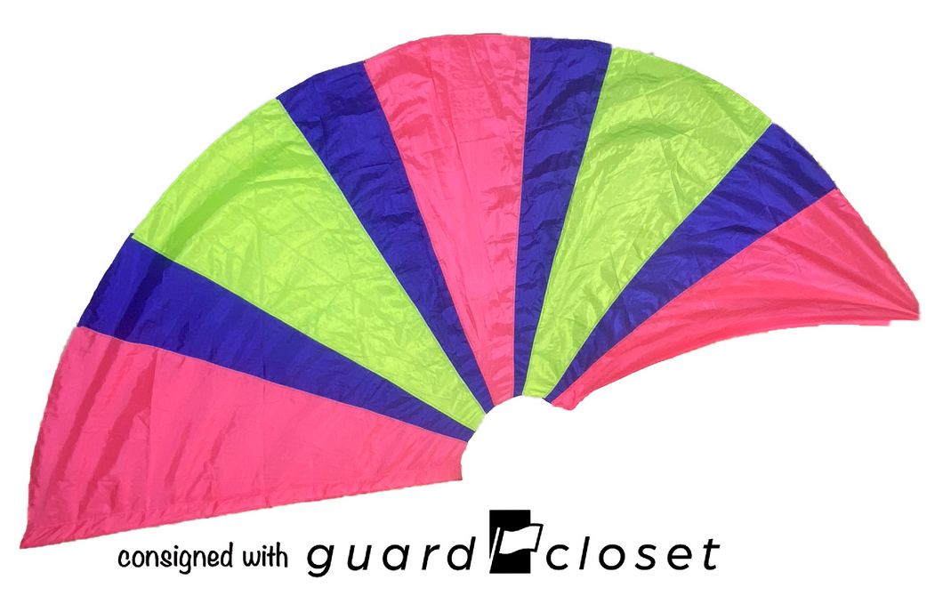 33 Purple/green/pink Flags guardcloset
