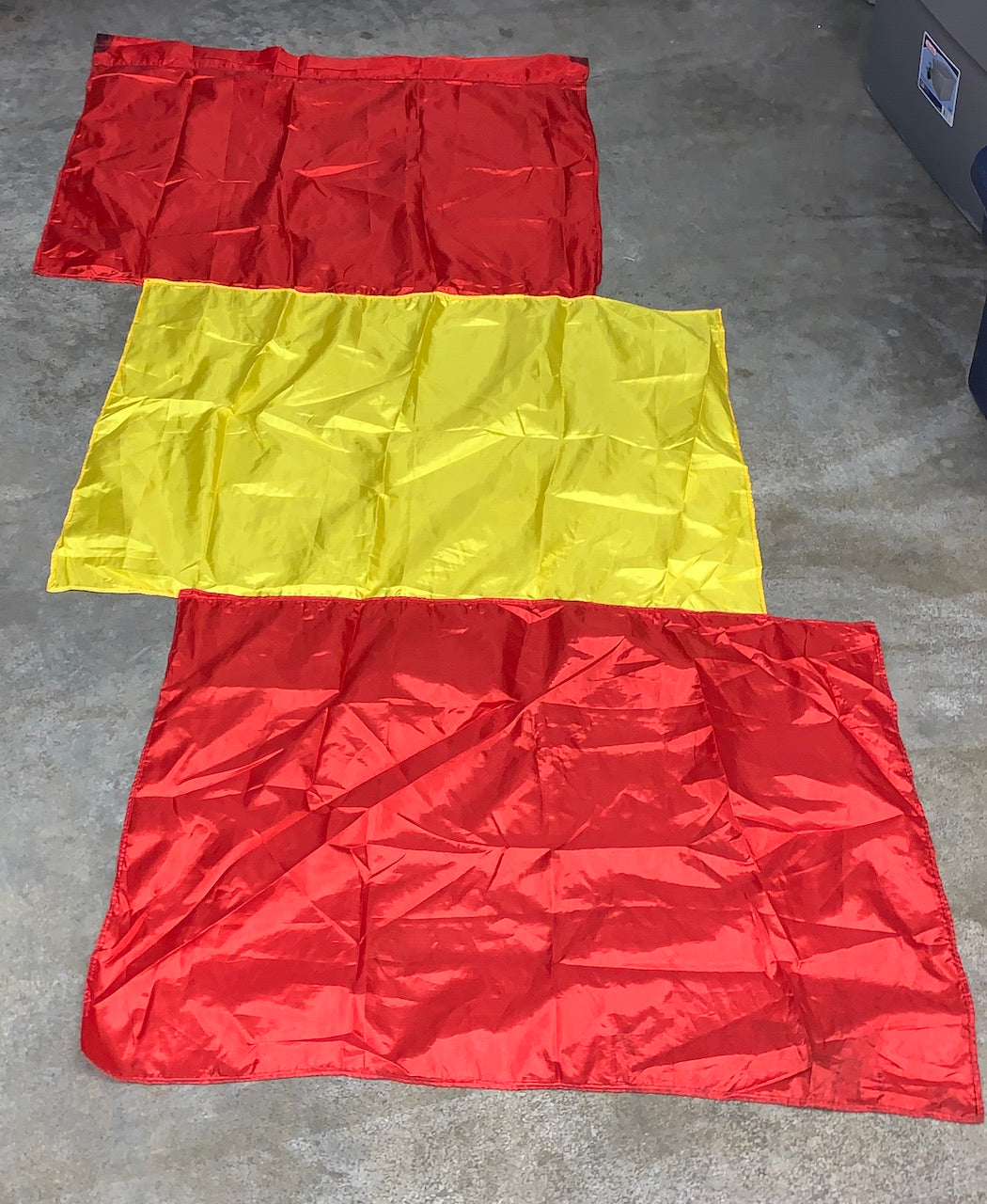 16 Red/yellow Staircase Flags guardcloset